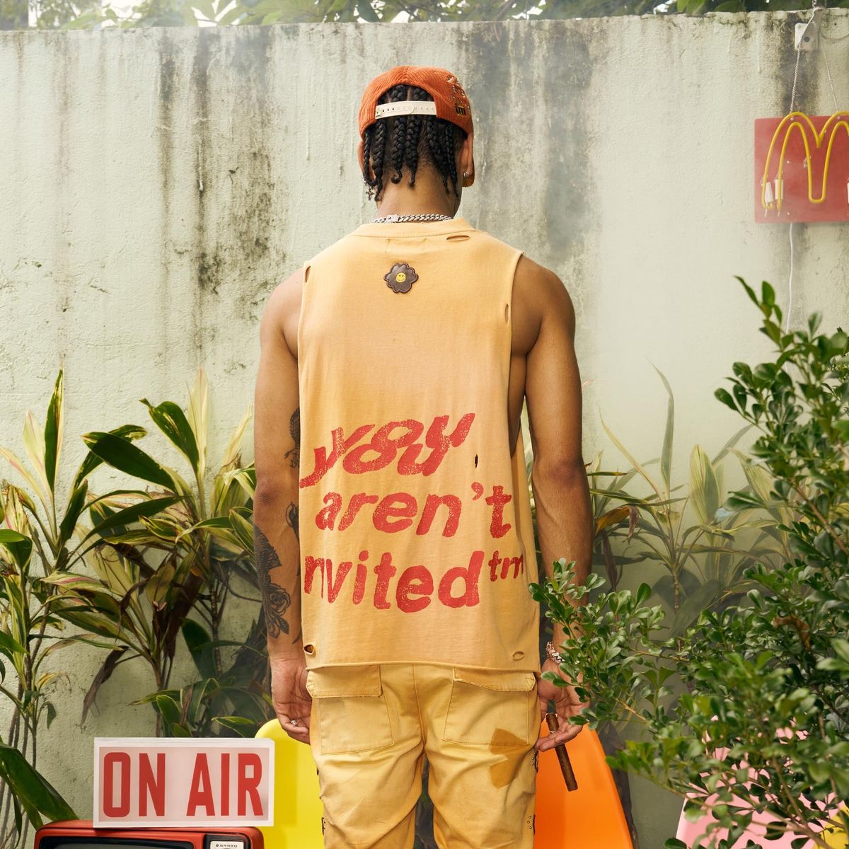 Hyde Park Sleeveless