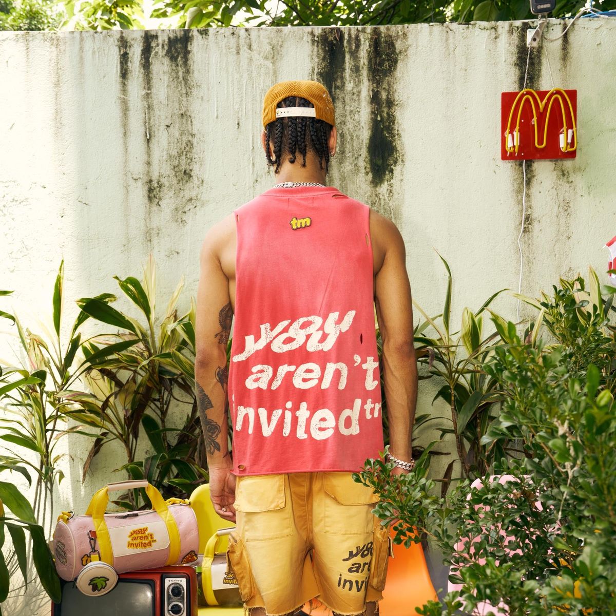 Hyde Park Sleeveless