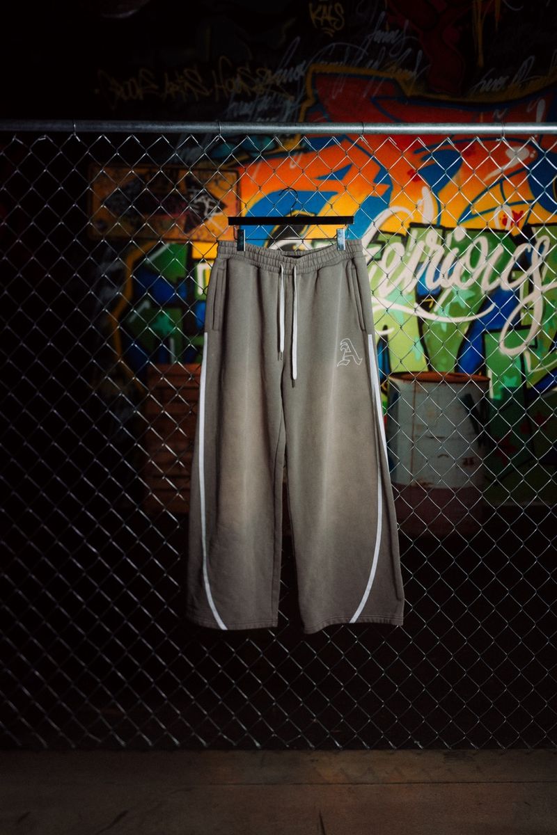 Authentics Pants
